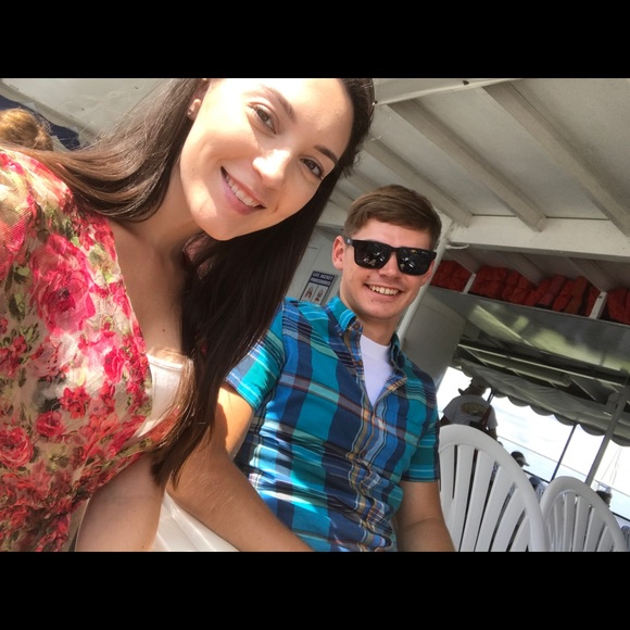 Meet your Posher, Meghan - Picture 2 of 2